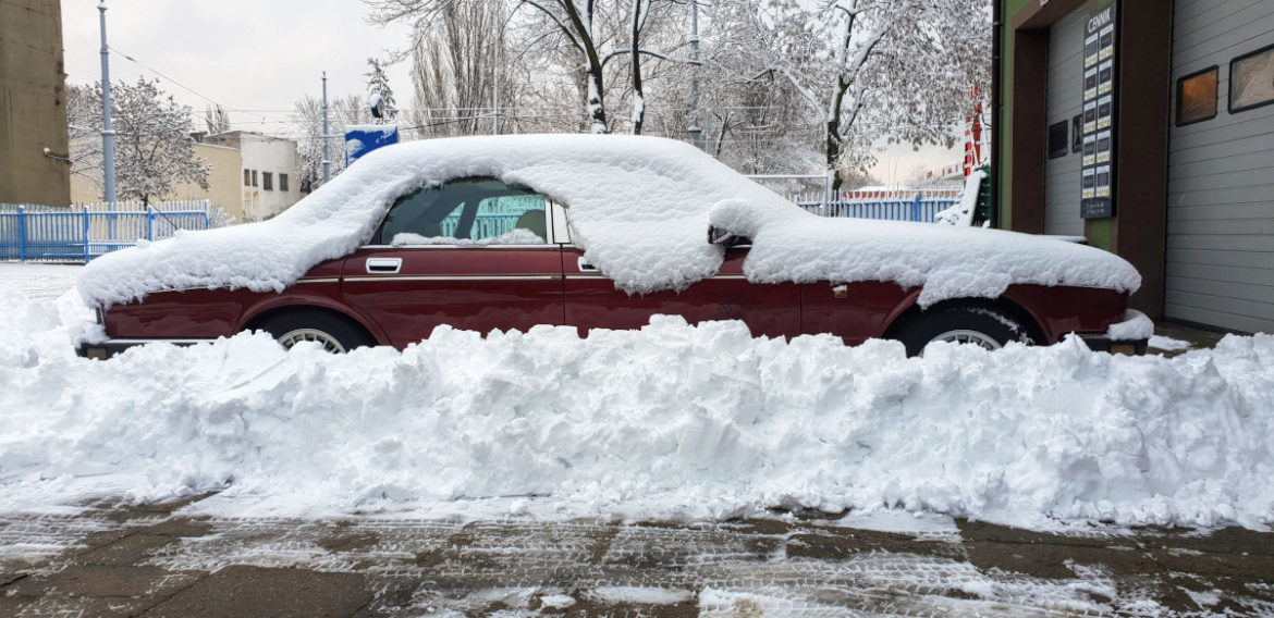 Jak zabezpieczyć samochód na zimę? Mamy kilka sposobów